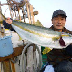 真祐丸 （しんゆうまる） 釣果