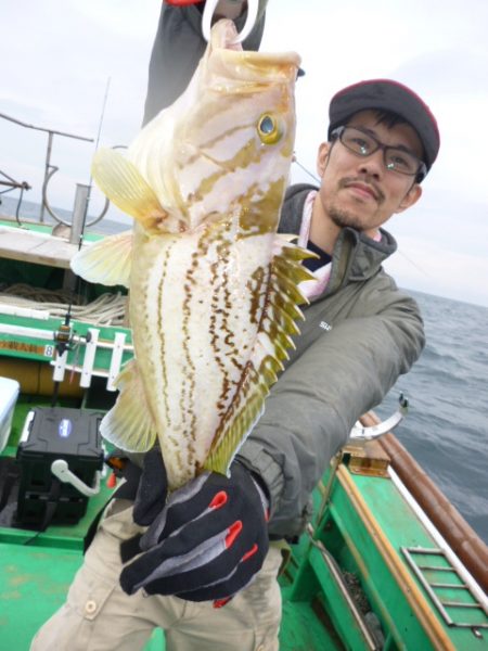 真祐丸 (しんゆうまる) 釣果