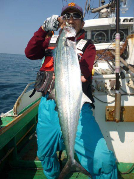 真祐丸 （しんゆうまる） 釣果