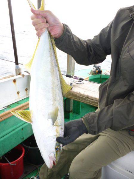 真祐丸 （しんゆうまる） 釣果