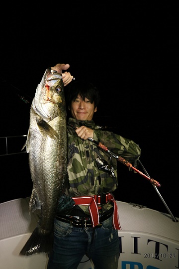 フルコンタクト 釣果