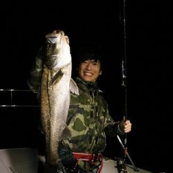 フルコンタクト 釣果