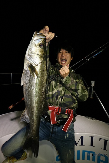 フルコンタクト 釣果