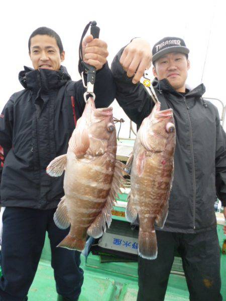 真祐丸 （しんゆうまる） 釣果