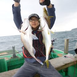 真祐丸 （しんゆうまる） 釣果