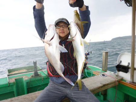 真祐丸 （しんゆうまる） 釣果