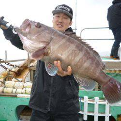 真祐丸 （しんゆうまる） 釣果