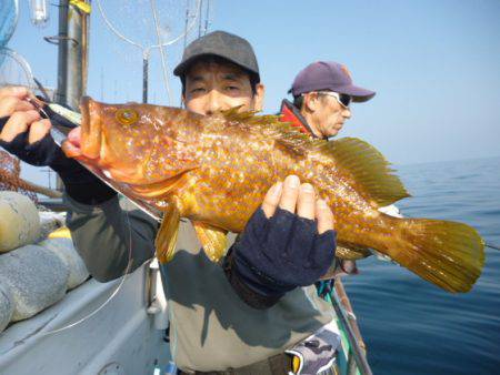 真祐丸 （しんゆうまる） 釣果