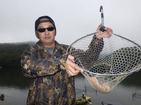 フィッシングレイクたかみや 釣果