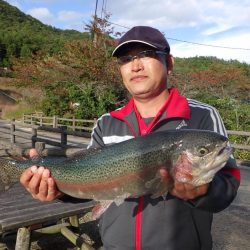 フィッシングレイクたかみや 釣果