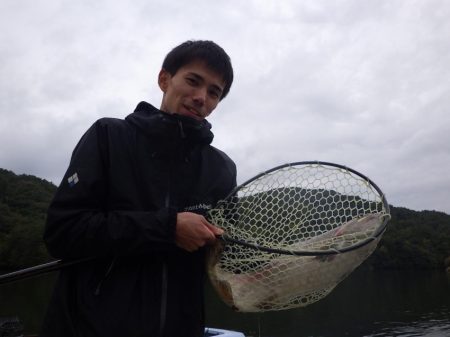 フィッシングレイクたかみや 釣果