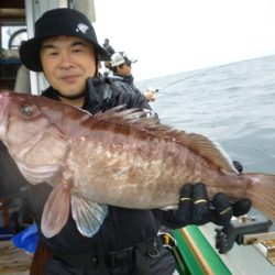 真祐丸 (しんゆうまる) 釣果