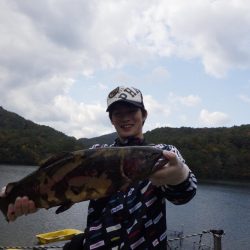 フィッシングレイクたかみや 釣果