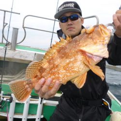 真祐丸 (しんゆうまる) 釣果