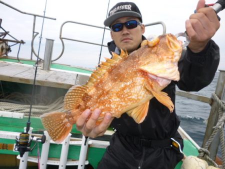 真祐丸 (しんゆうまる) 釣果