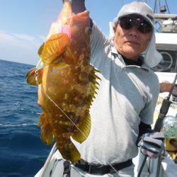 真祐丸 （しんゆうまる） 釣果