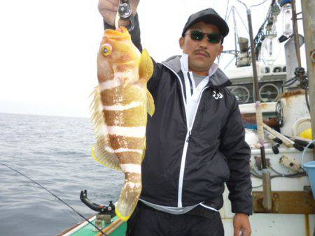 真祐丸 （しんゆうまる） 釣果