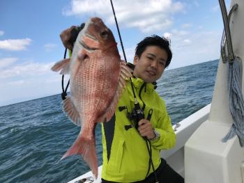 シーマジカル 釣果