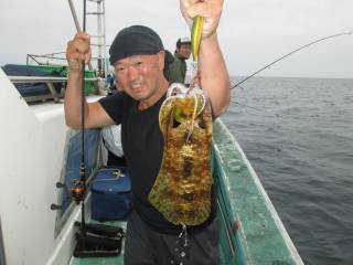 なかくに丸 釣果