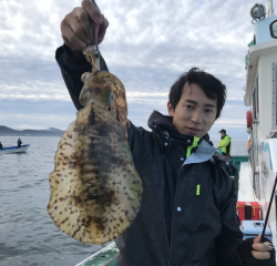 なかくに丸 釣果