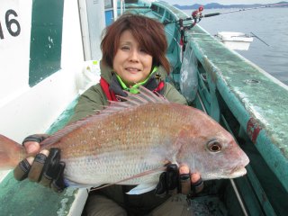 なかくに丸 釣果