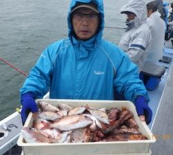 石川丸 釣果