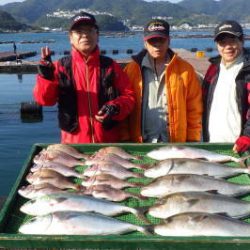 淡路じゃのひれフィッシングパーク 釣果