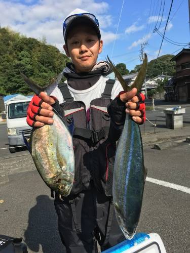 鵜来島家本渡船 釣果