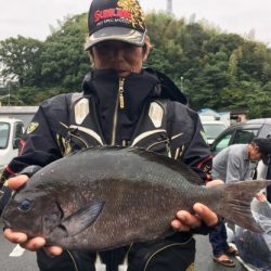 鵜来島家本渡船 釣果