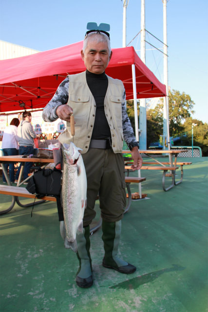 としまえんフィッシングエリア 釣果