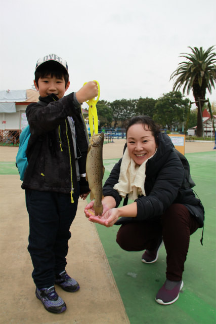 としまえんフィッシングエリア 釣果