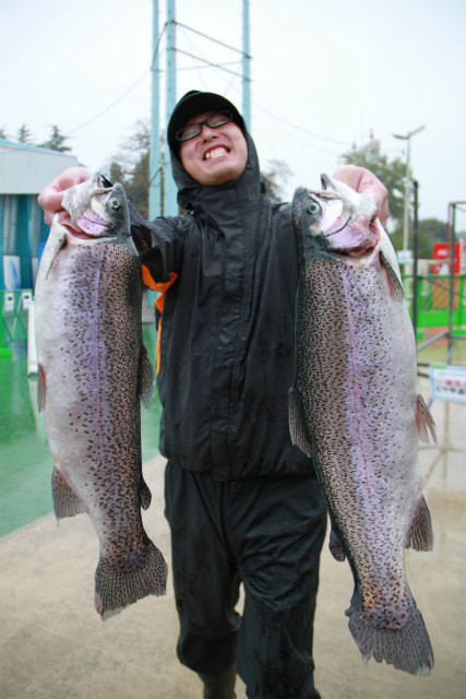 としまえんフィッシングエリア 釣果