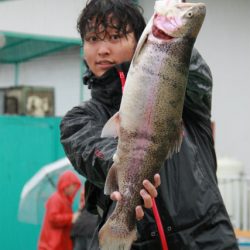 としまえんフィッシングエリア 釣果