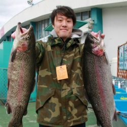 としまえんフィッシングエリア 釣果