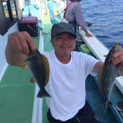 丸万釣船 釣果