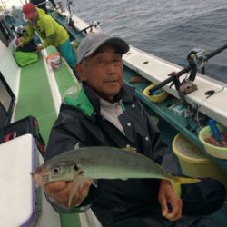 丸万釣船 釣果