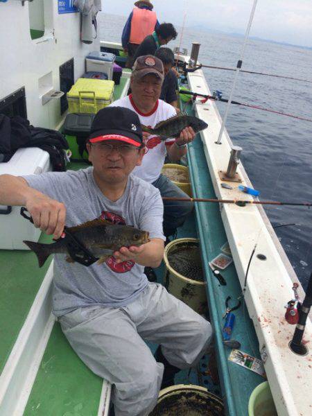 丸万釣船 釣果