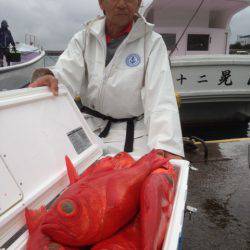 晃山丸 釣果
