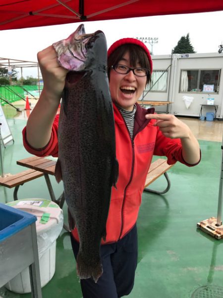 としまえんフィッシングエリア 釣果