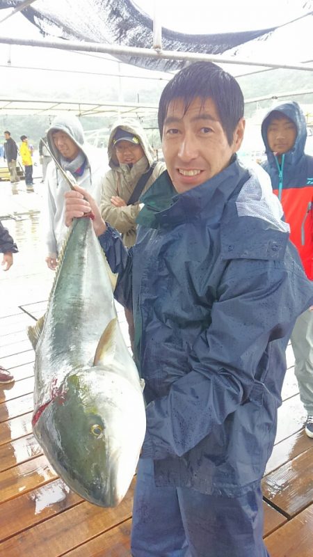 海の釣堀 海恵 釣果