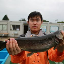 としまえんフィッシングエリア 釣果