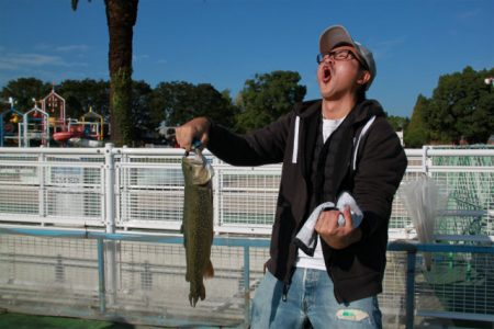 としまえんフィッシングエリア 釣果