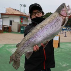 としまえんフィッシングエリア 釣果