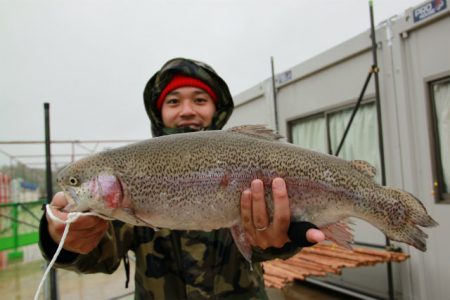 としまえんフィッシングエリア 釣果