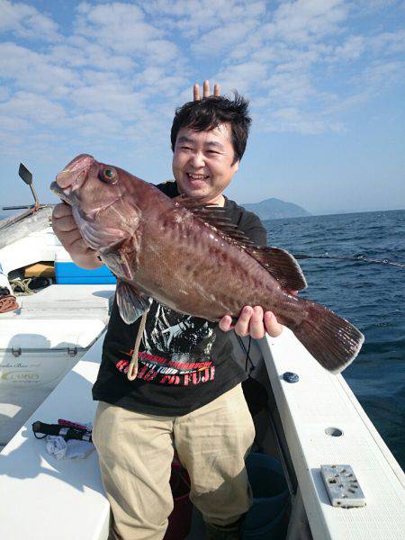 エンペラー 釣果