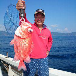 エンペラー 釣果