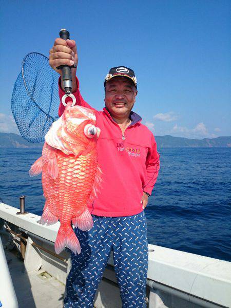 エンペラー 釣果