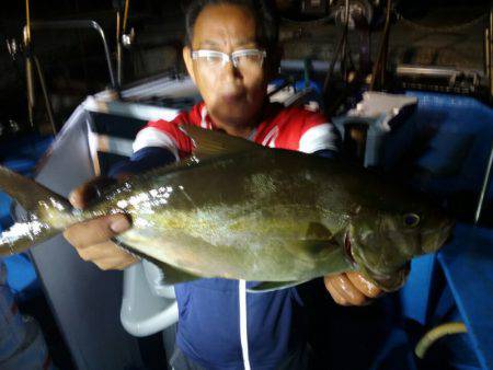 丸万釣船 釣果