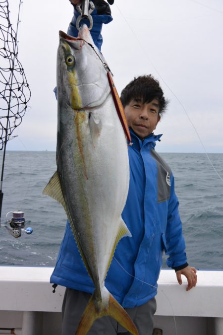 ジギング船 BLUEWATER 釣果