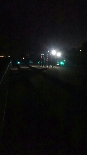 四季の釣りロケの横で…